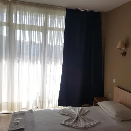 מלון Santorini סבטי ולאס