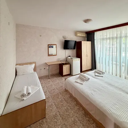 Hotel Santorini