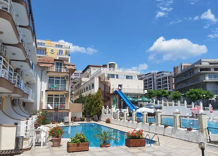 Santorini Свети Влас