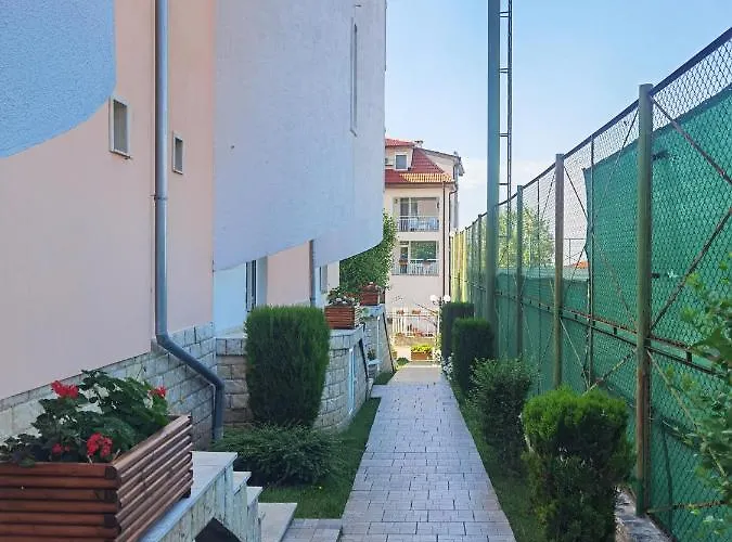 Santorini Свети Влас