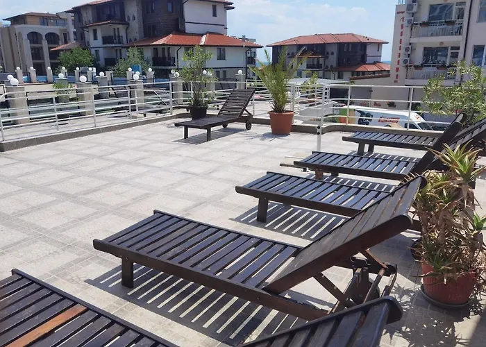 Santorini Свети Влас