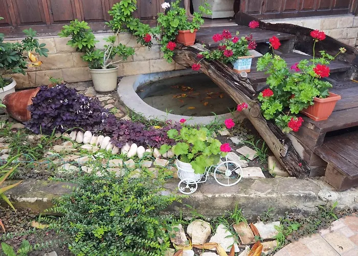 Хотел Santorini Свети Влас