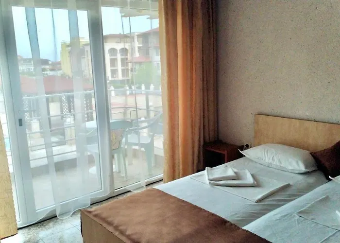 Santorini Хотел